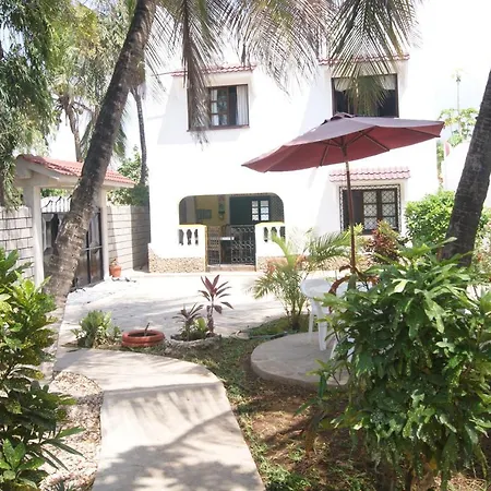 Luciano & Grace Apartments Watamu Exterior photo