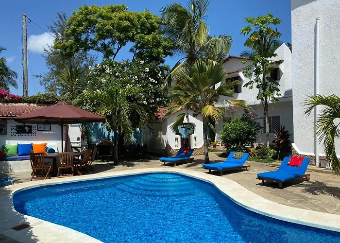 Luciano & Grace Apartments