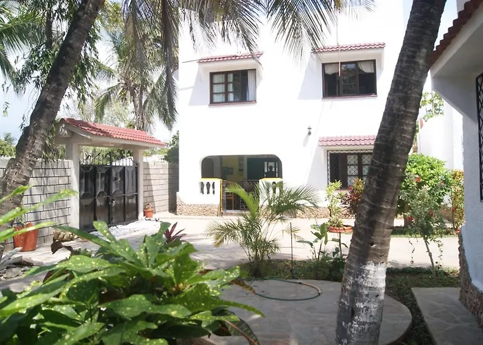 Luciano & Grace Apartments