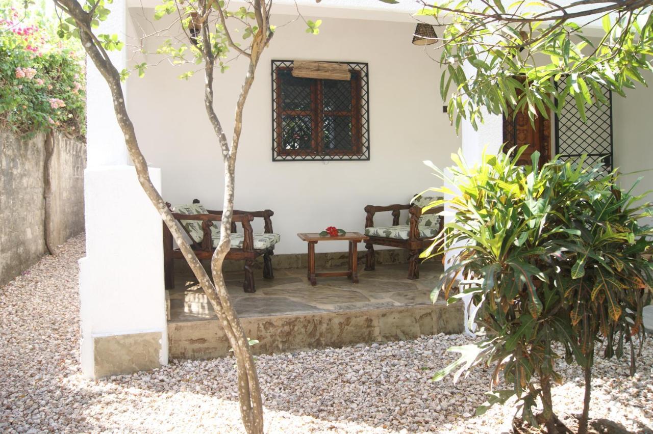 Luciano & Grace Watamu
